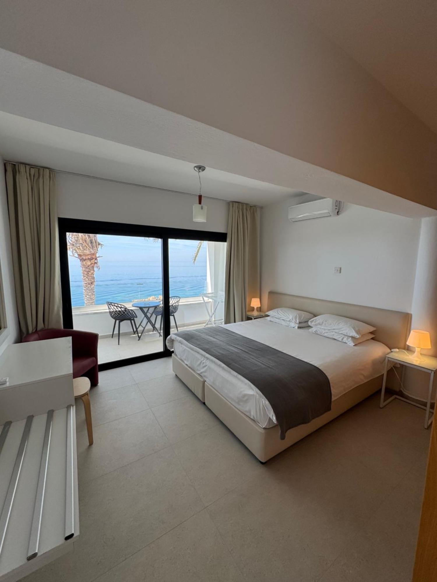 Appart hôtel Vrachia & - Adults Only Kissonerga